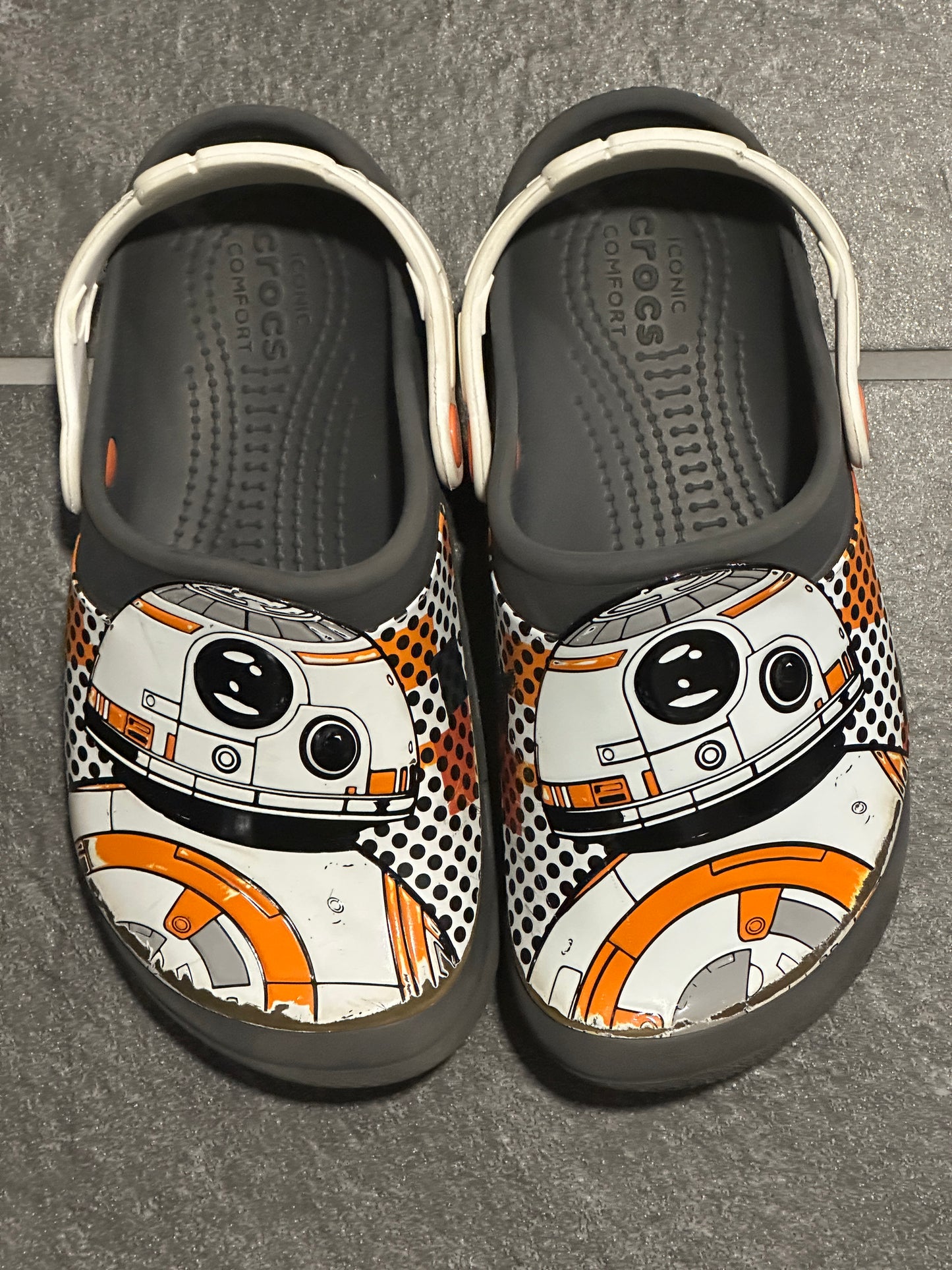 #186 Crocs Star Wars BB8 - size J2 - VGUC