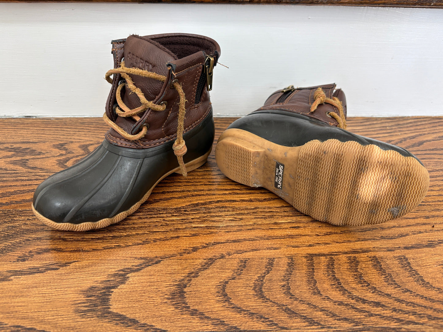 # • Girls • Size 10 • Sperry • Duck Boots