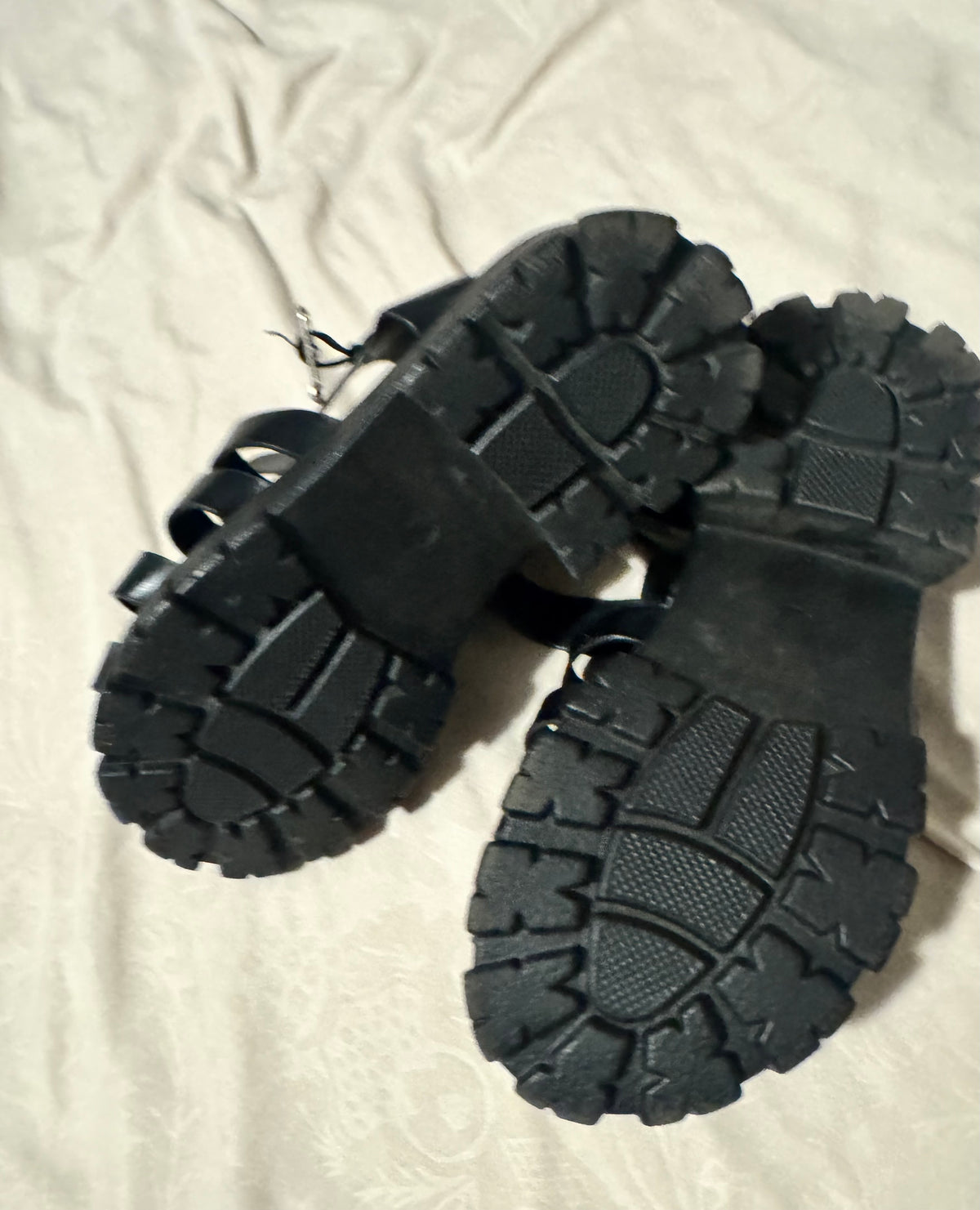 #55 girls shoes size 13