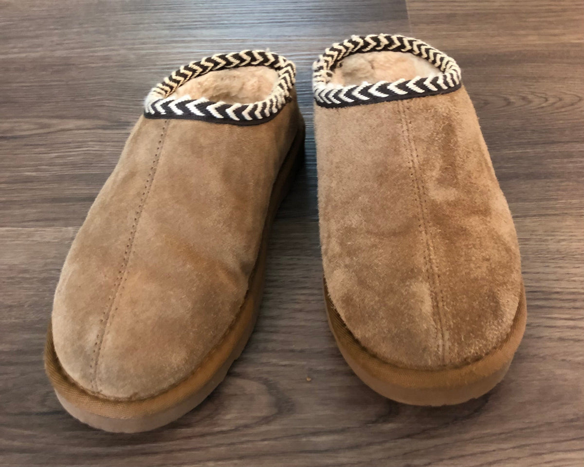 #137 Bearpaw slippers youth 2