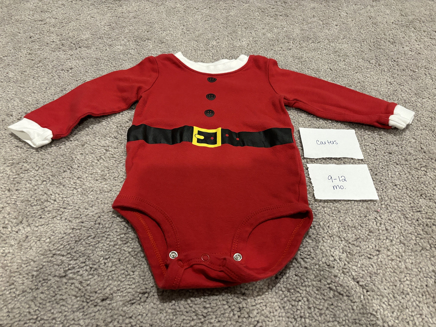 #138 - 9-12 Mo - VGUC Carters - LS Red Christmas Suit Onesie - PU 45236