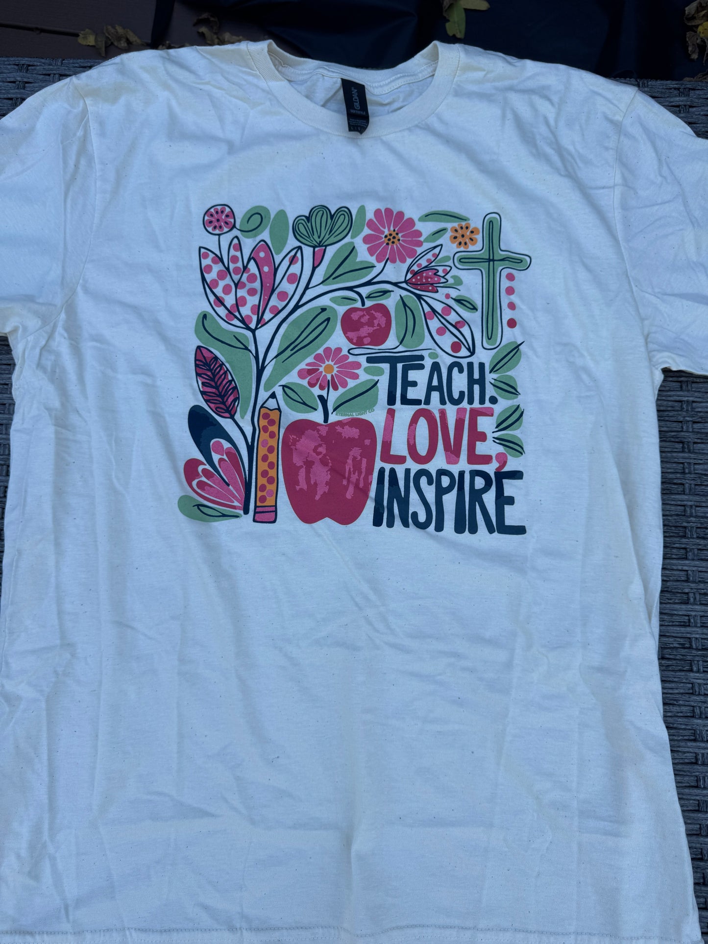 Seller #22 - Teach Love Inspire - women’s L - NEW