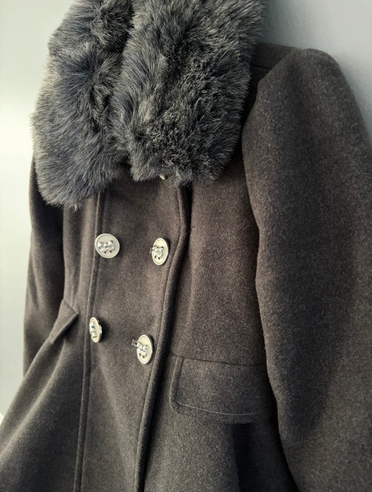 Seller #140 Girls dress coat size 4T NWT