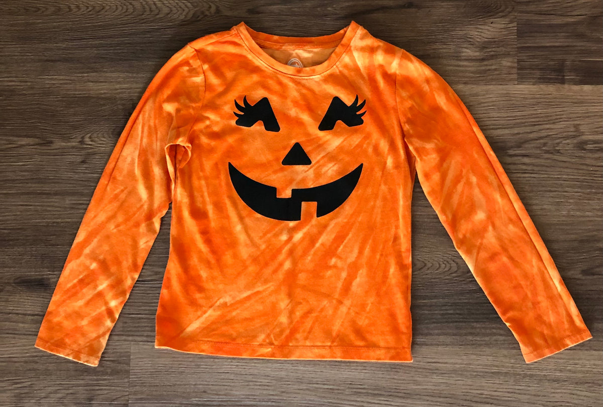 #137 Pumpkin shirt girls medium 7/8