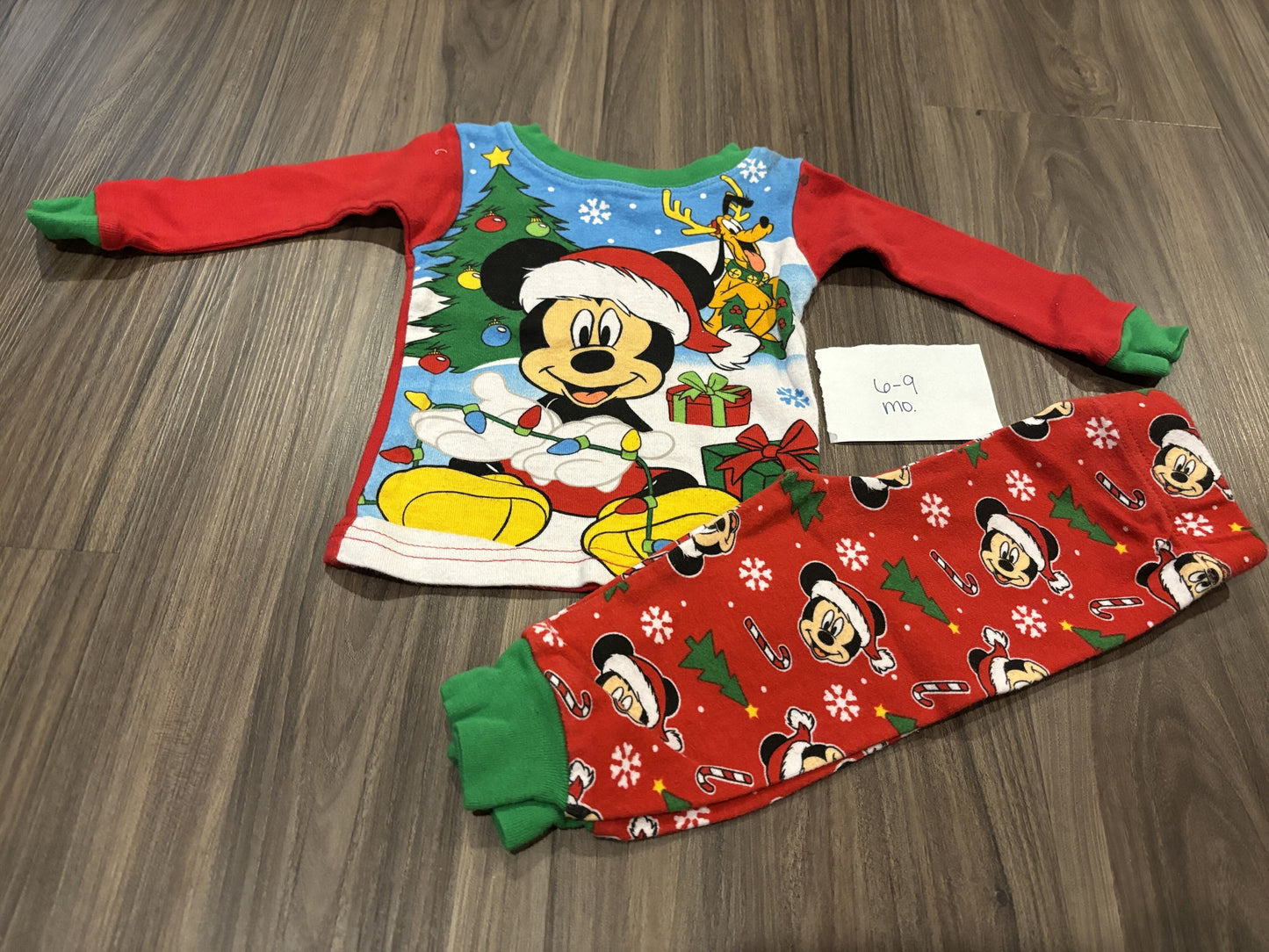 #138 - 6-9 Mo - VGUC Disney - Christmas Mickey Mouse PJs - PU 45236
