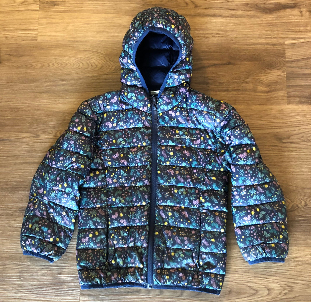 #137 Eddie Bauer girls coat size XS (5/6)