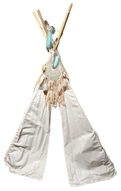 Seller #178 White TeePee for play