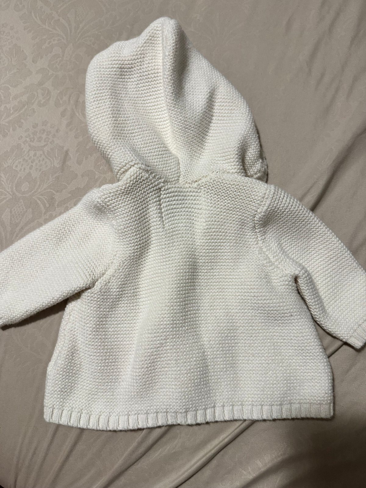 #55 old navy baby cardigan 0-3m