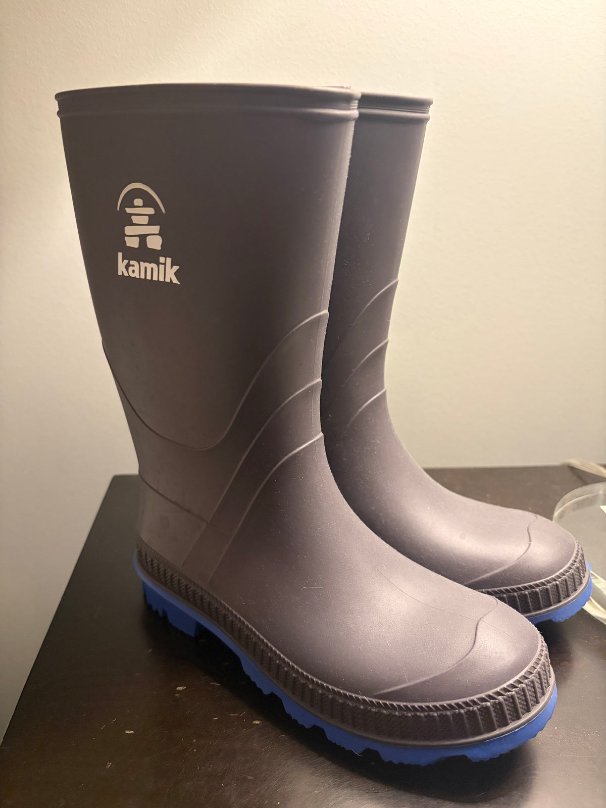 #30 Girls Kamik Grey/blue rainboot, size 2