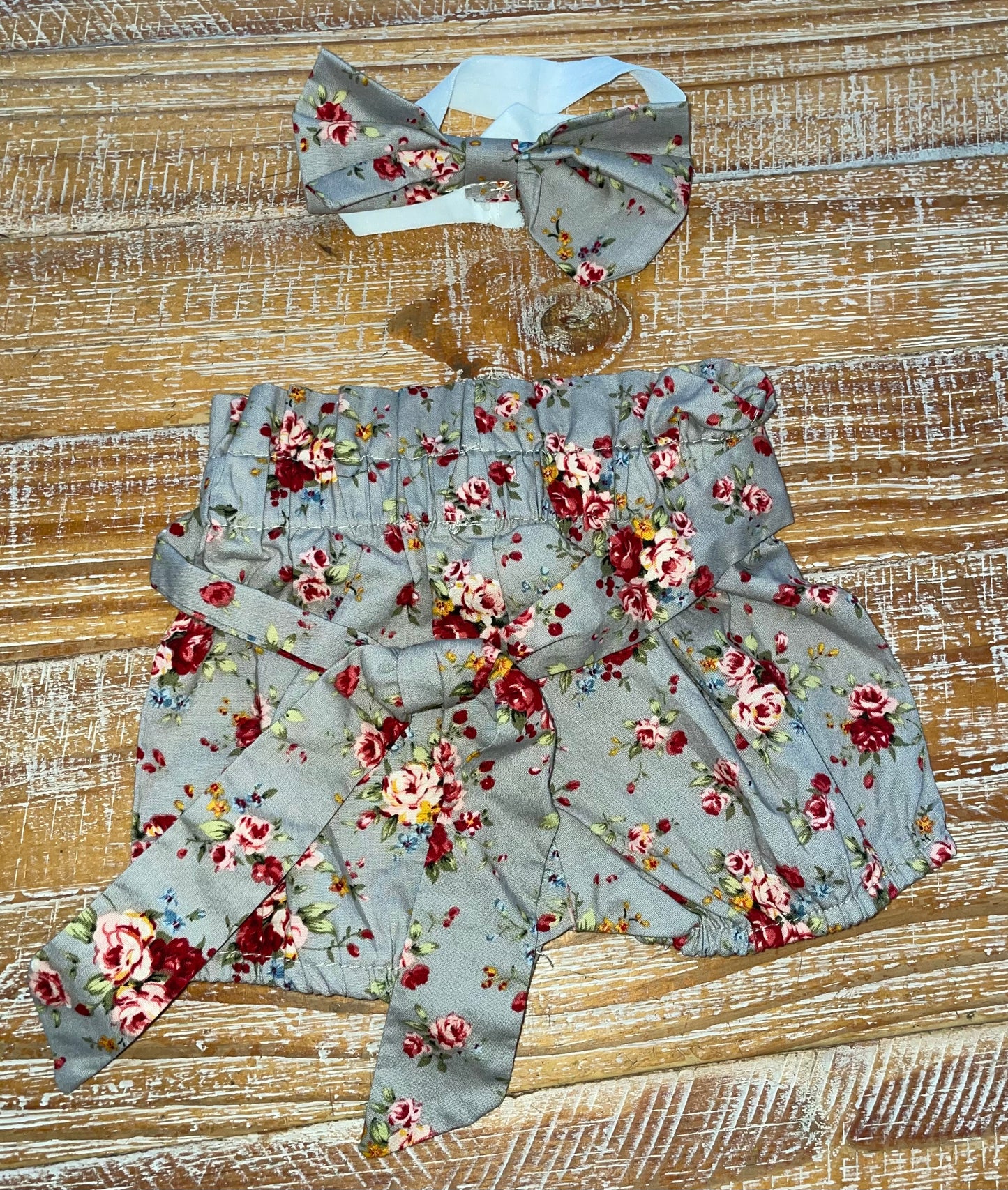 Seller #3 Brown Floral Shorts with matching headband 0-3 mos (60 cm)