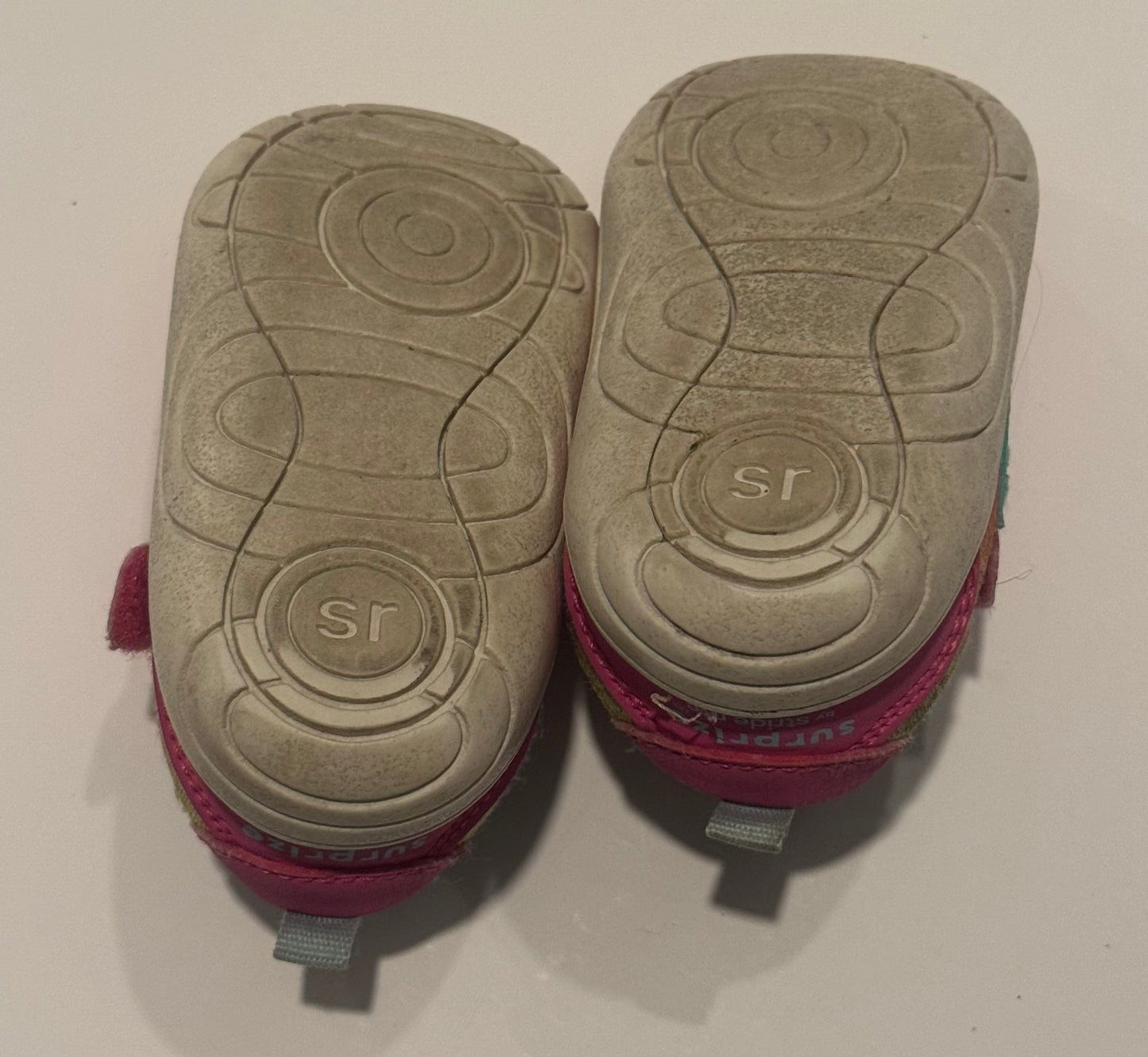 #187 Girls Size 3 Stride Rite Pink Sneakers