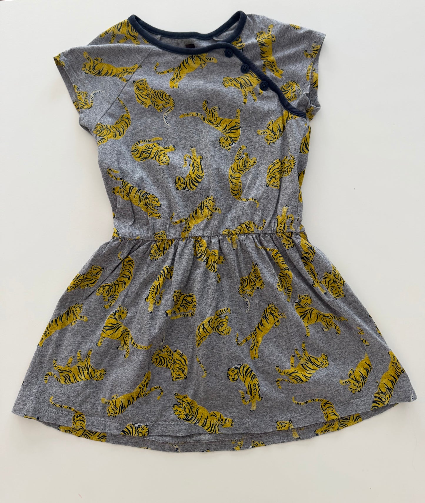 #117, Girls 4T, Tea gray bengal tiger dress, VGUC