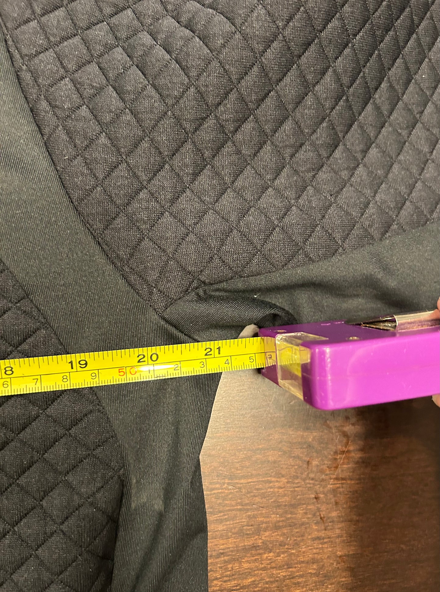 #7 New Balance Women’s Asymmetrical Black Zip Up XL