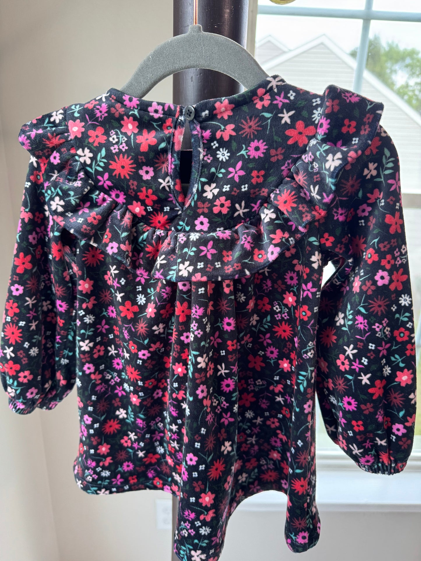 #113 girl 12 month dress first impressions *reduced*