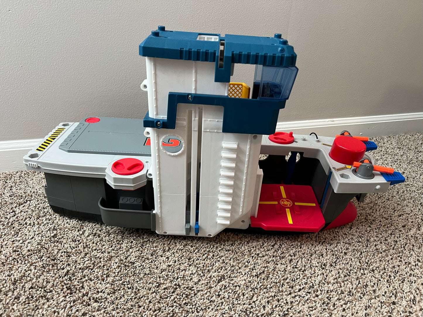 Seller 130 Boys Girls Fisher-Price Imaginext Aircraft Carrier Airplane Boat