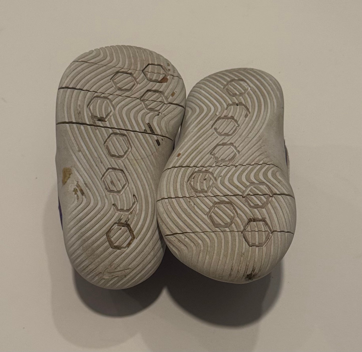 #187 Girls Size 4 Purple Nike Sneakers