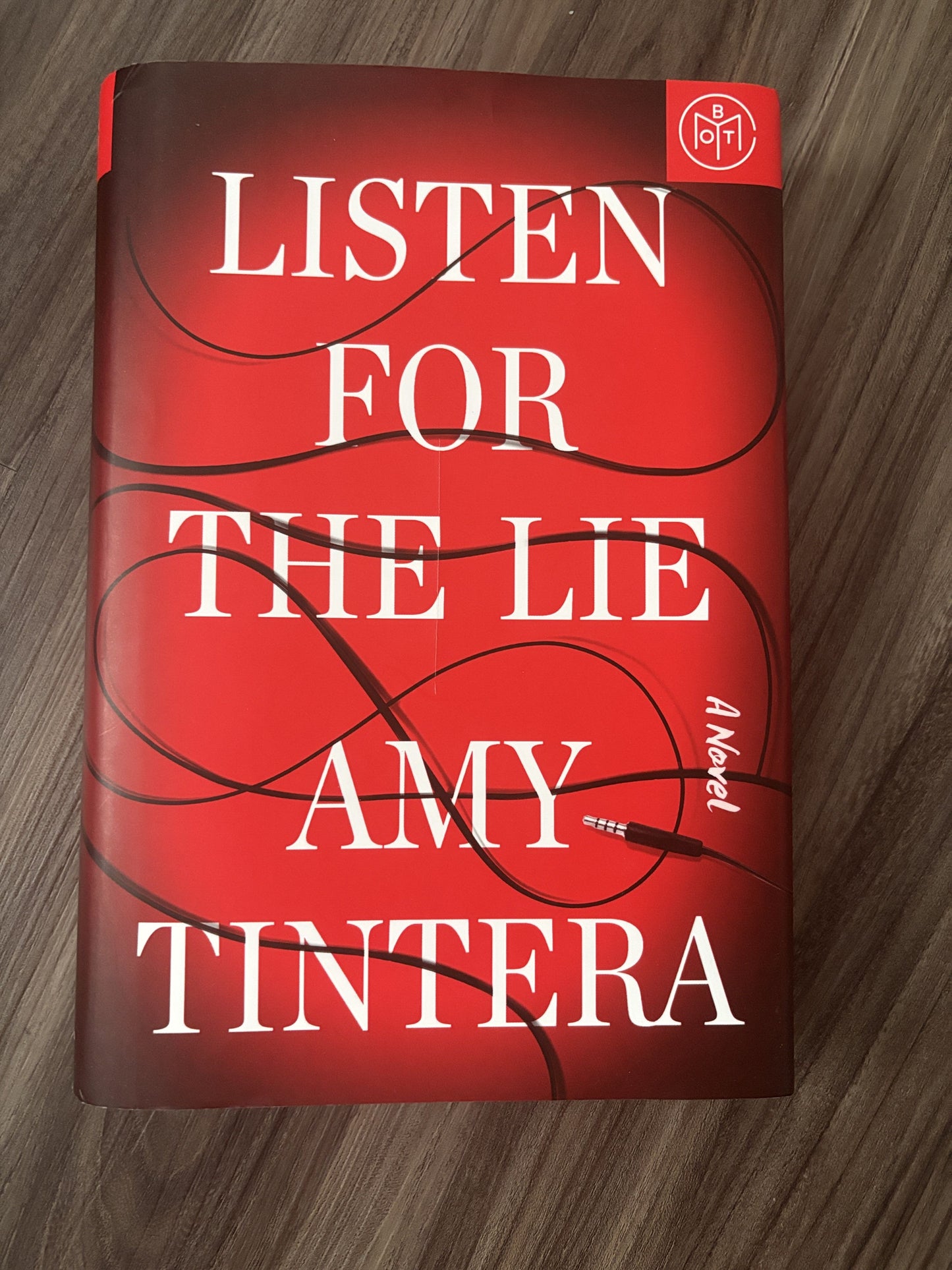 #138 - Amy Tintera - Listen for the Lie