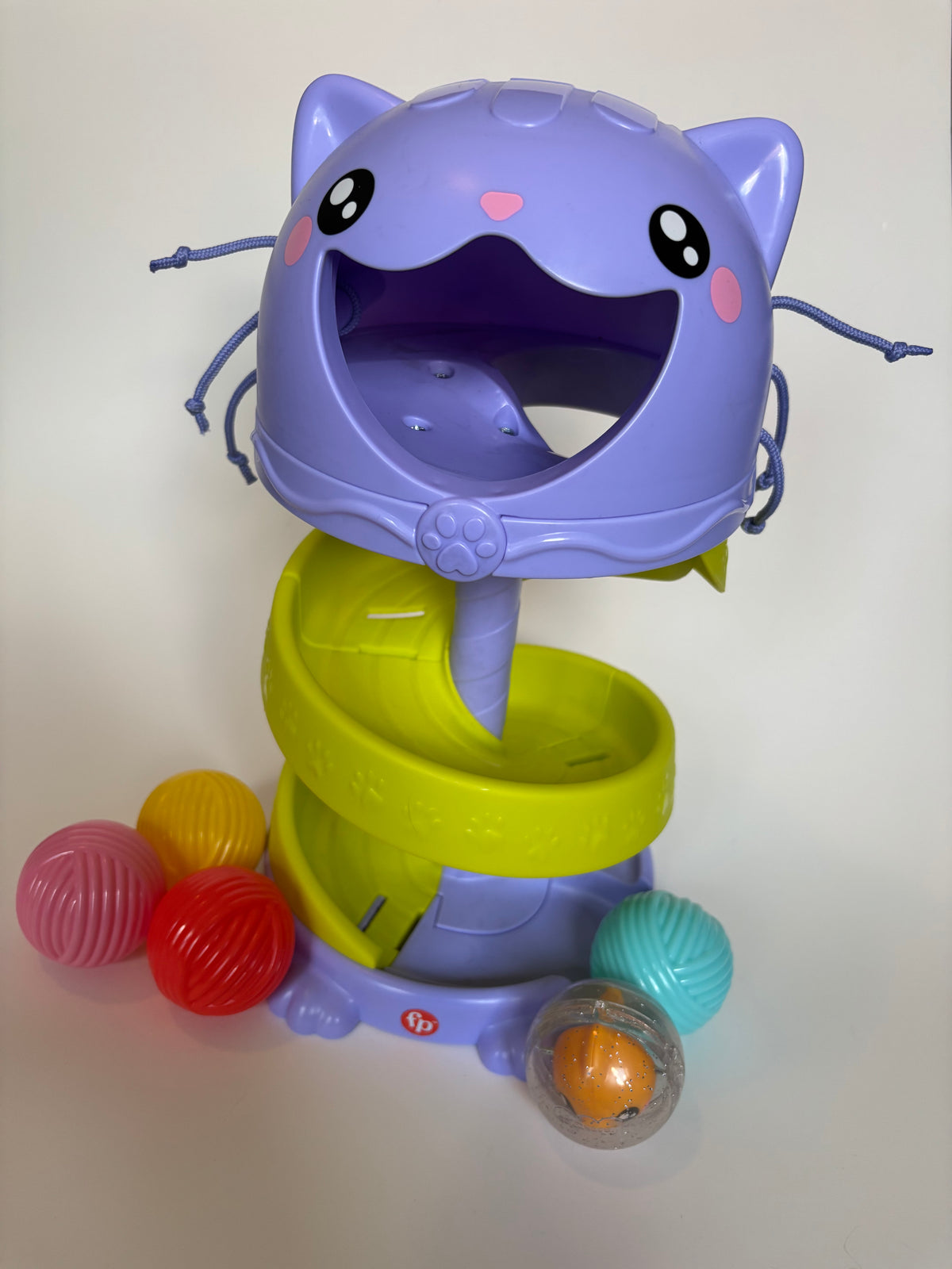 Seller #50 EUC Fisher Price Toddler Cat Ball Toy