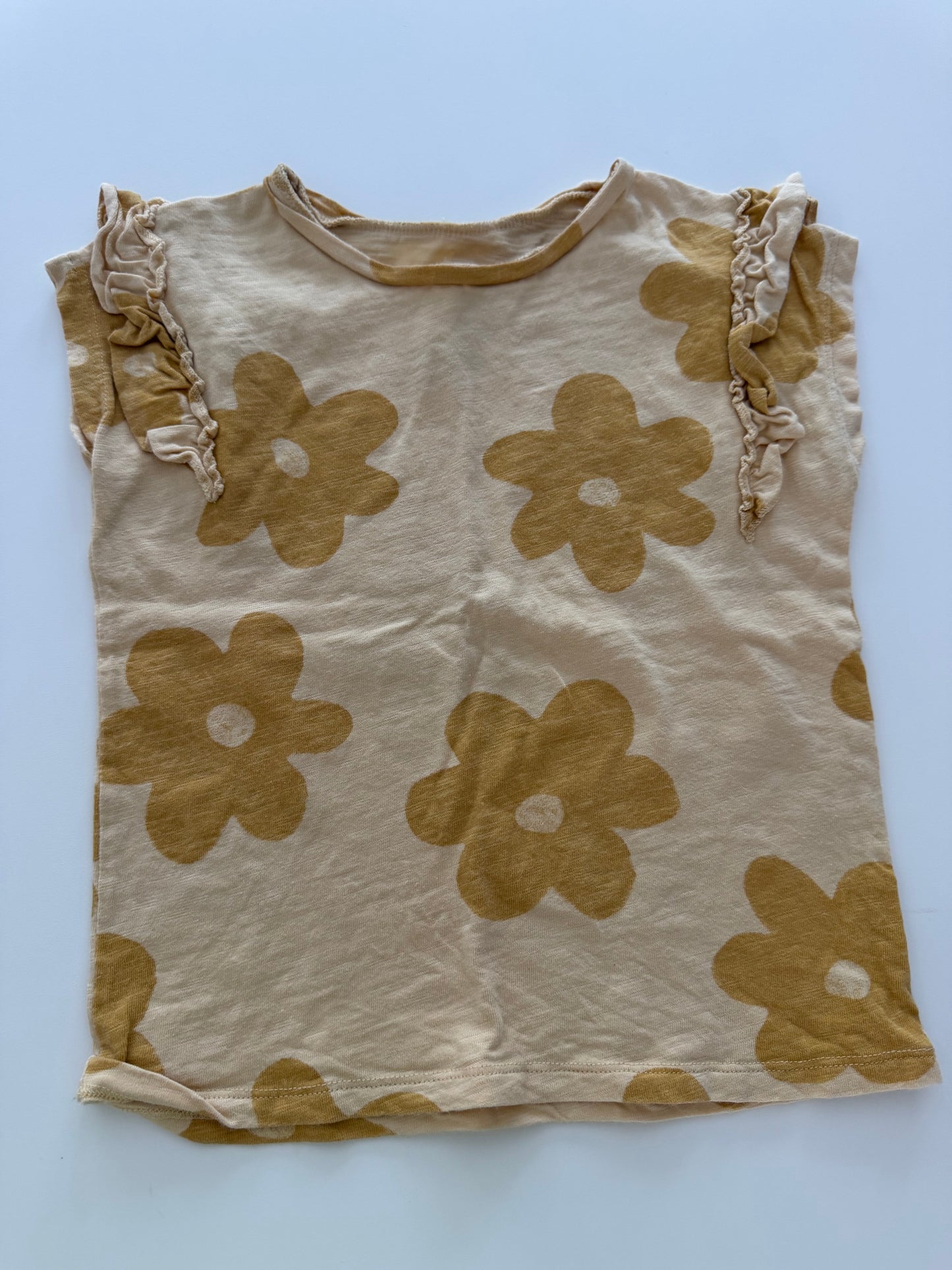 #117, Girls 4T, Monica + Andy sunglasses tee & Little Co yellow flower tee, GUC