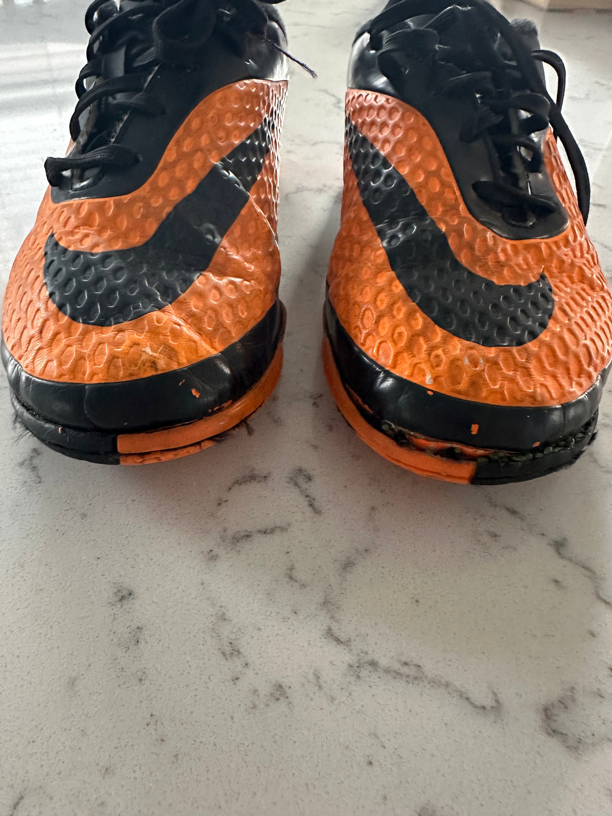 Seller 42, Nike Indoor Turf Shoe, Orange/Black, Boys 3.5Y