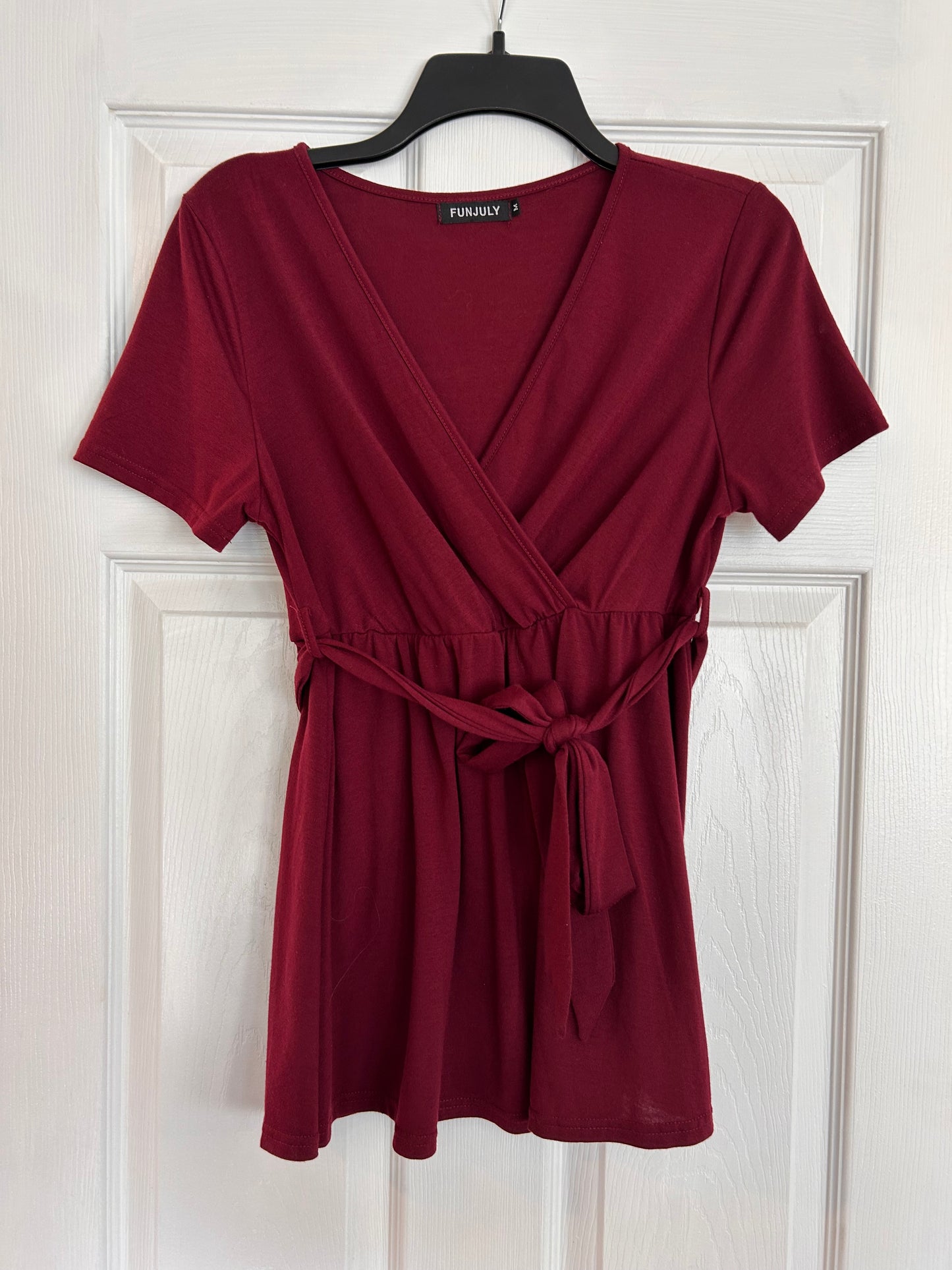 Seller #36 Burgundy Short Sleeve Maternity Top Size M