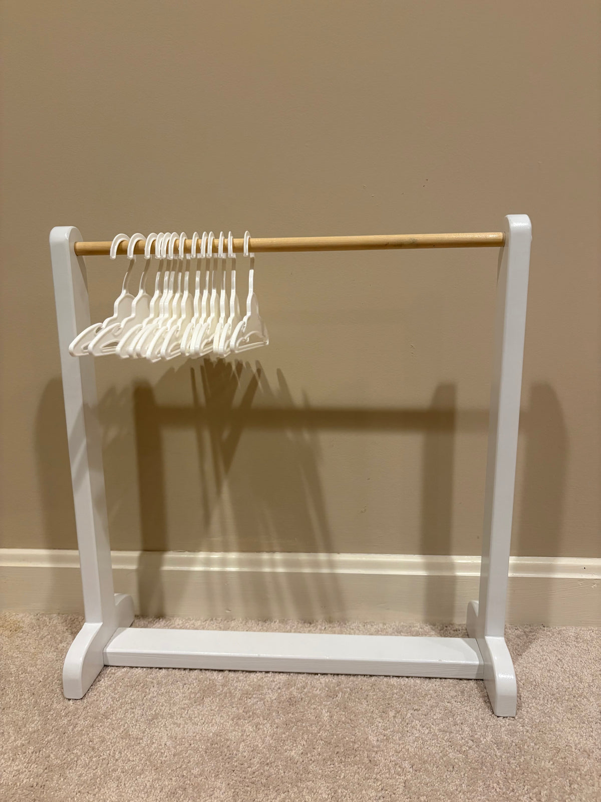 #125 18 in Doll Clothes Rack
