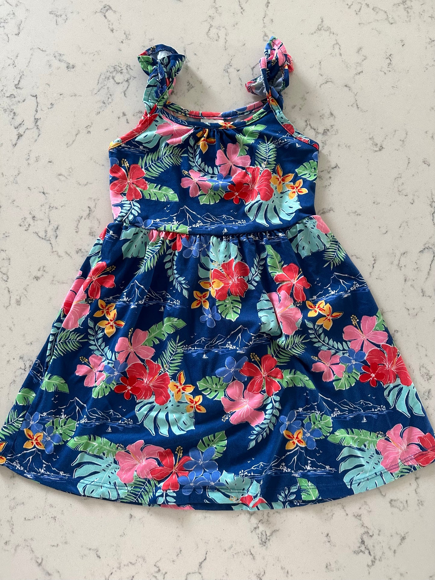Seller 42, Hawaiian print dress, Girls Size 5