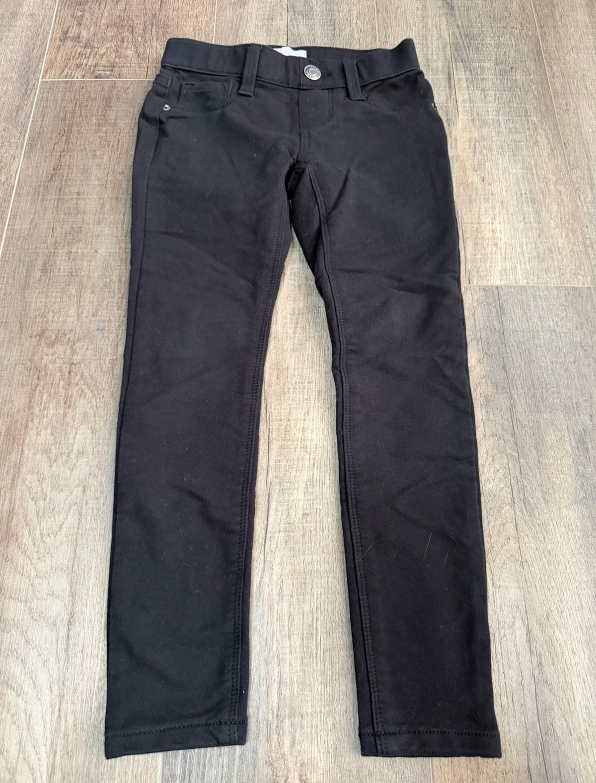 Seller 183- Tommy Bahama girls black jeggings size 6