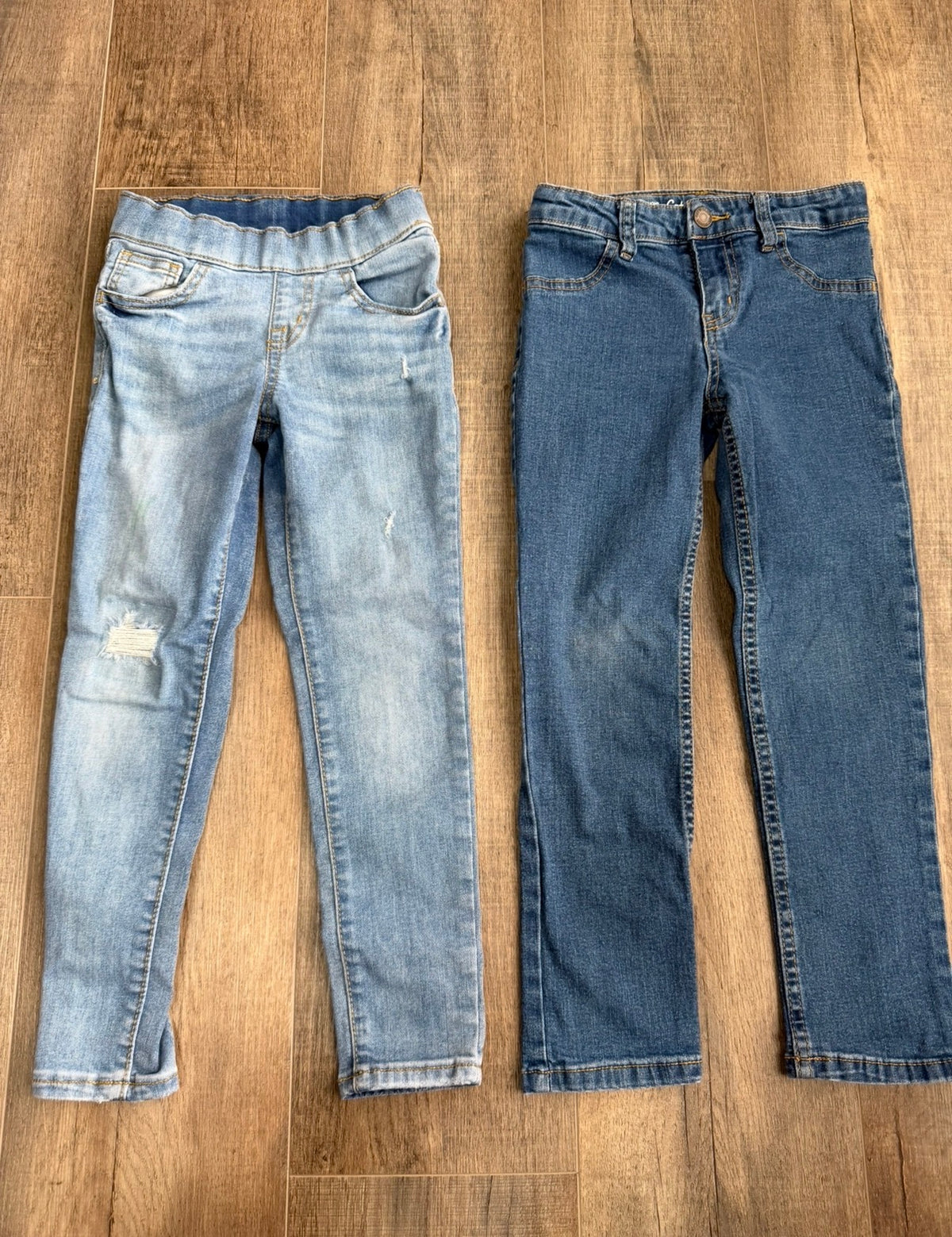 Seller 183- Cat and Jack girls size 6 jeans bundle