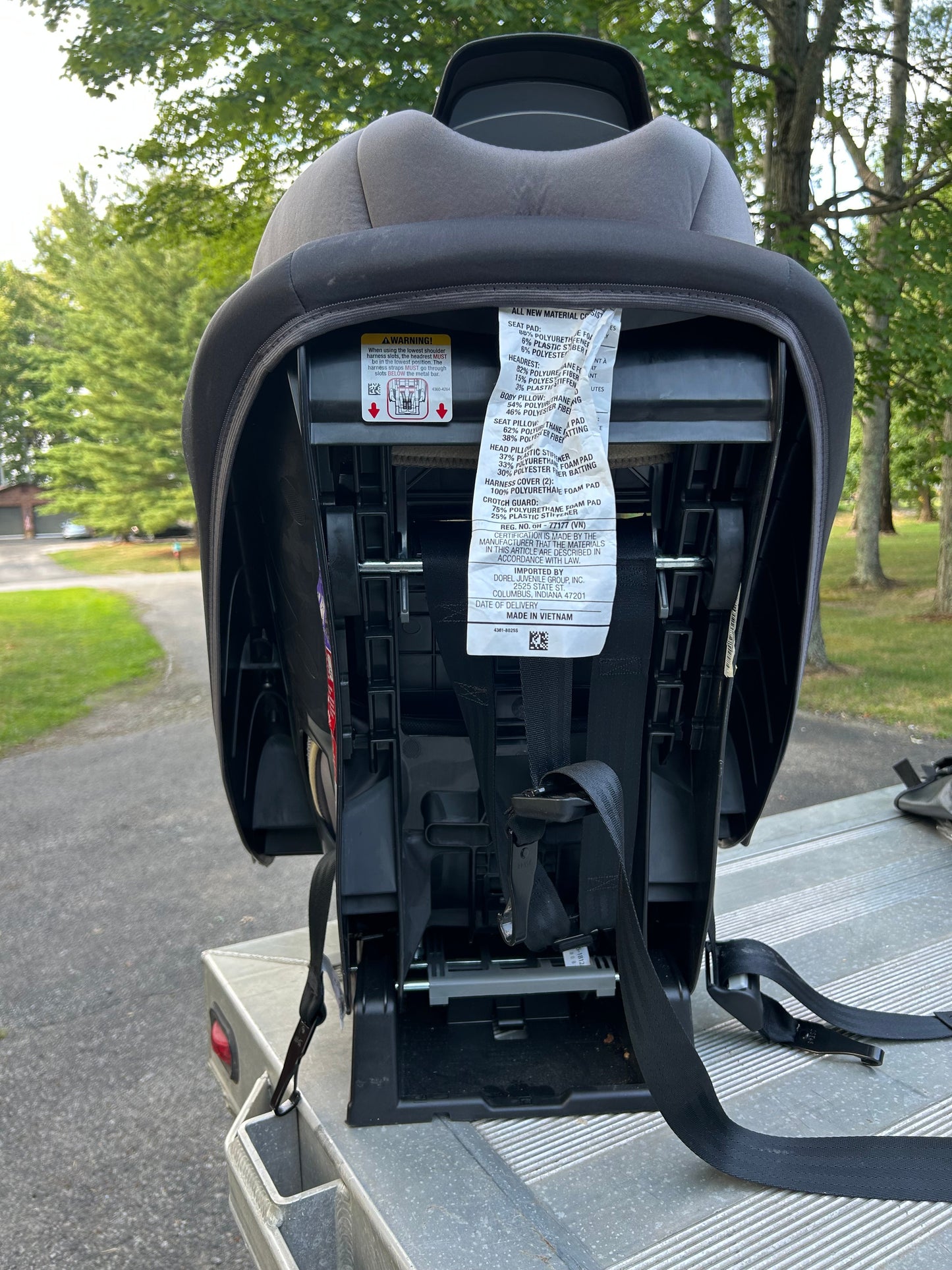Seller #223 - Pink Safety First car seat