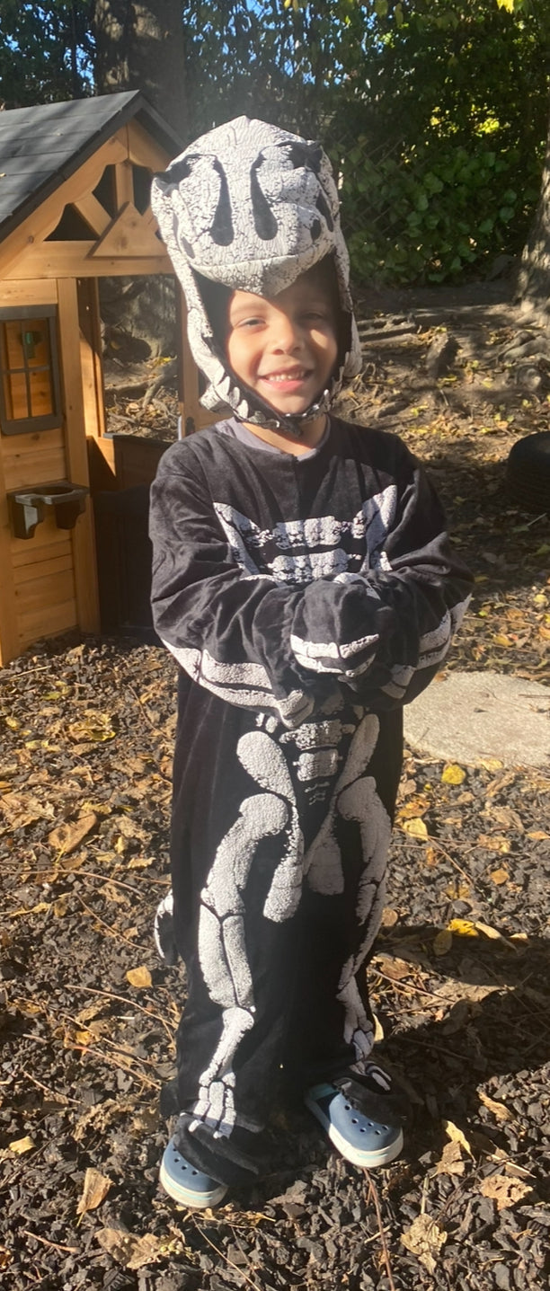 #186 Spirit Halloween Dinosaur Bones Costume - 5-6T (fits like 4-5T) - EUC