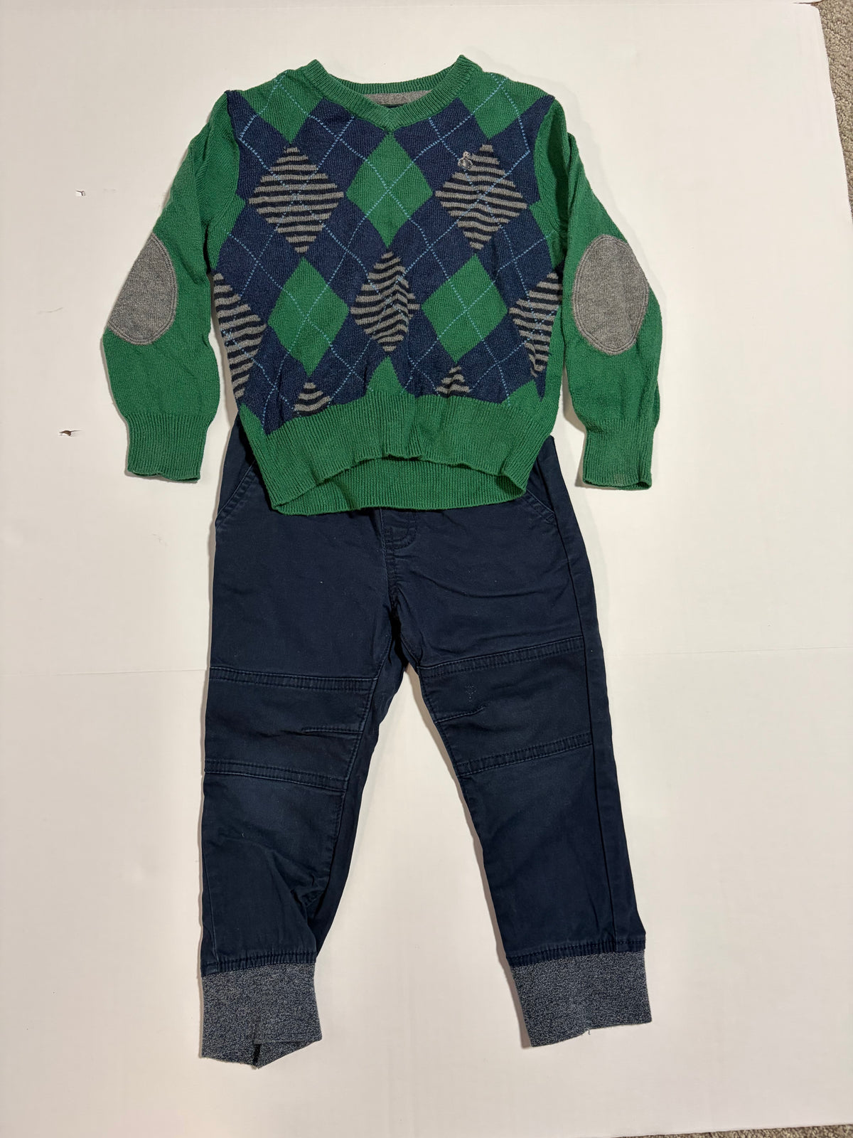 #27 Boys 2T Baby Gap sweater + Cat and Jack NWOT navy pants