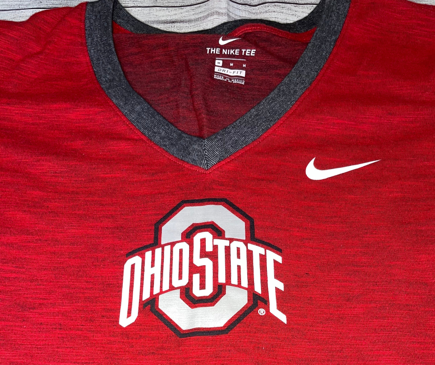 Seller #171 *REDUCED* Nike medium women’s Ohio state shirt