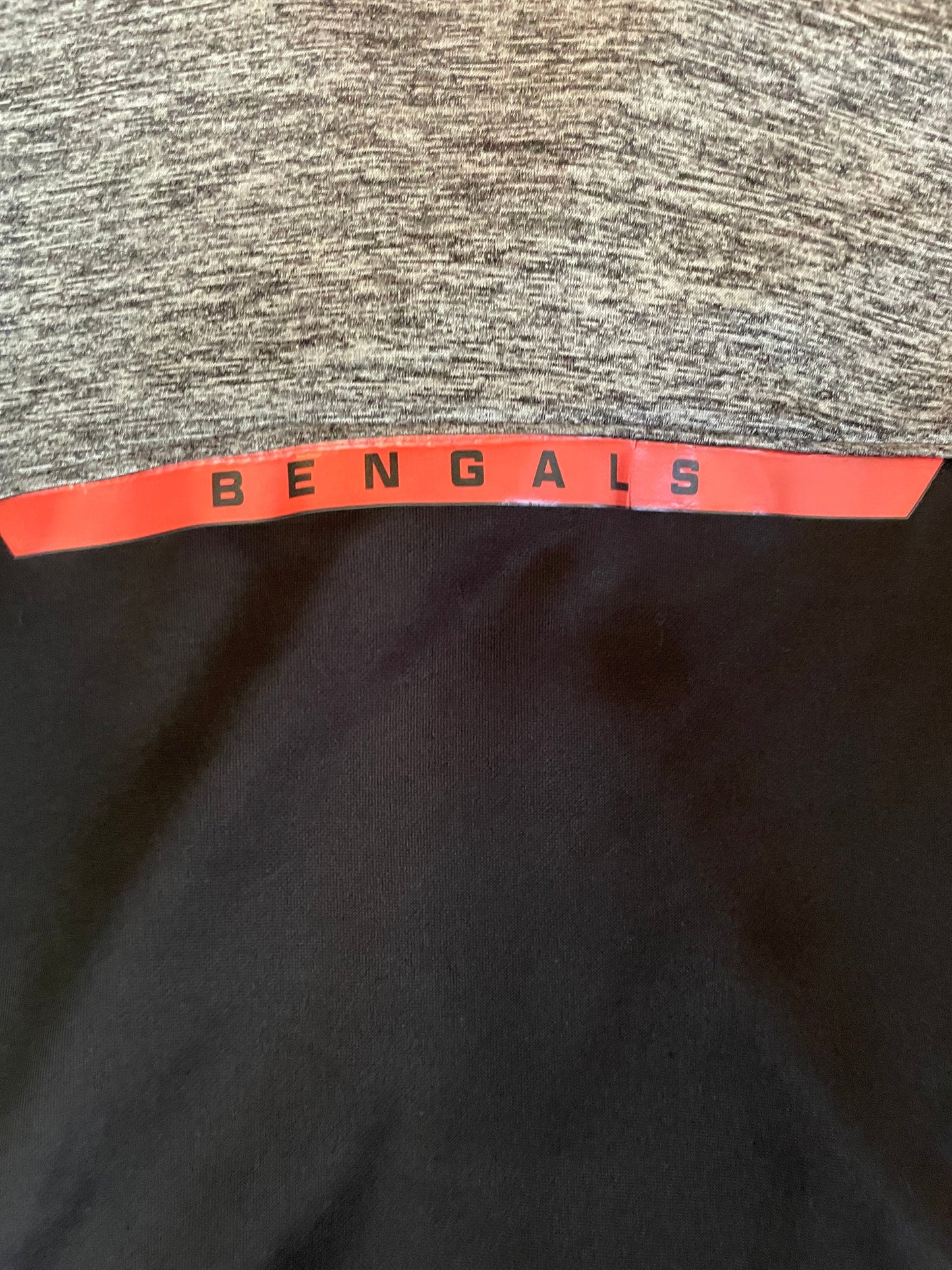 Seller #171 *REDUCED* Fanatics 5XL Tall Mens zip up Bengals Jacket
