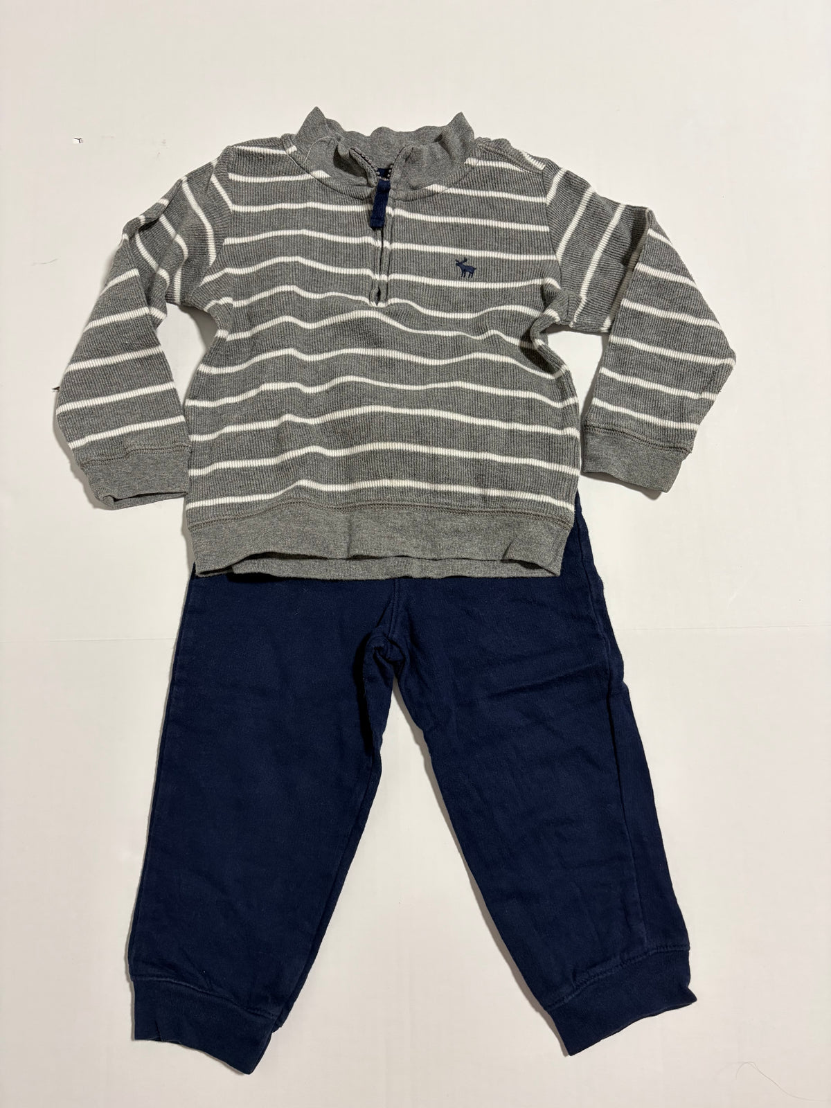 #27 Boys 24m Carter's 1/4 zip outfit