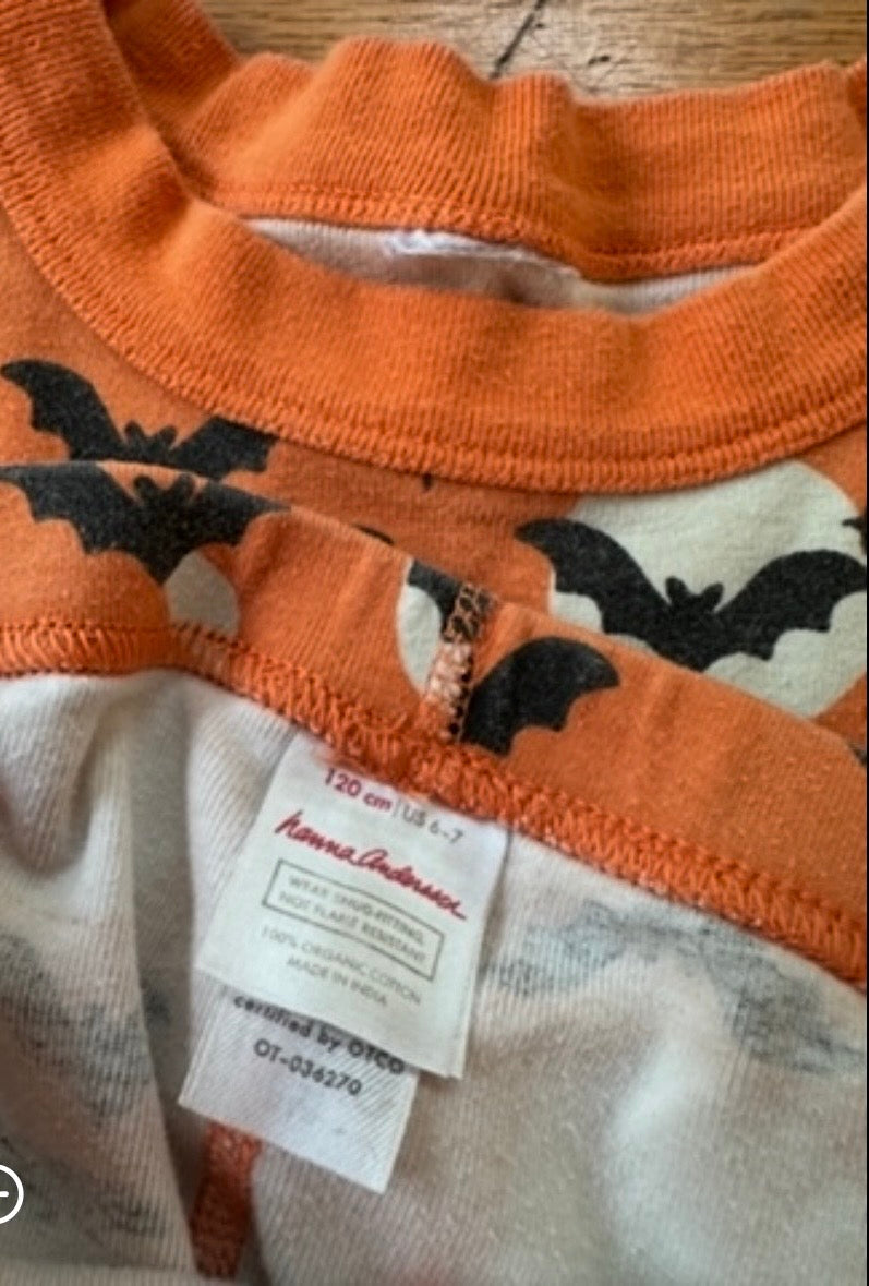 #104 Hanna Andersson size 120 (6/7) Halloweens pjs, top missing tag but pants show size