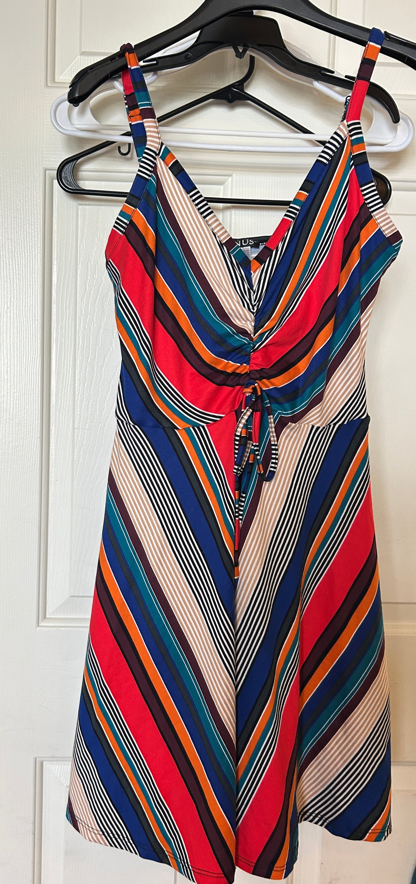 #34 women’s sundress size small Venus