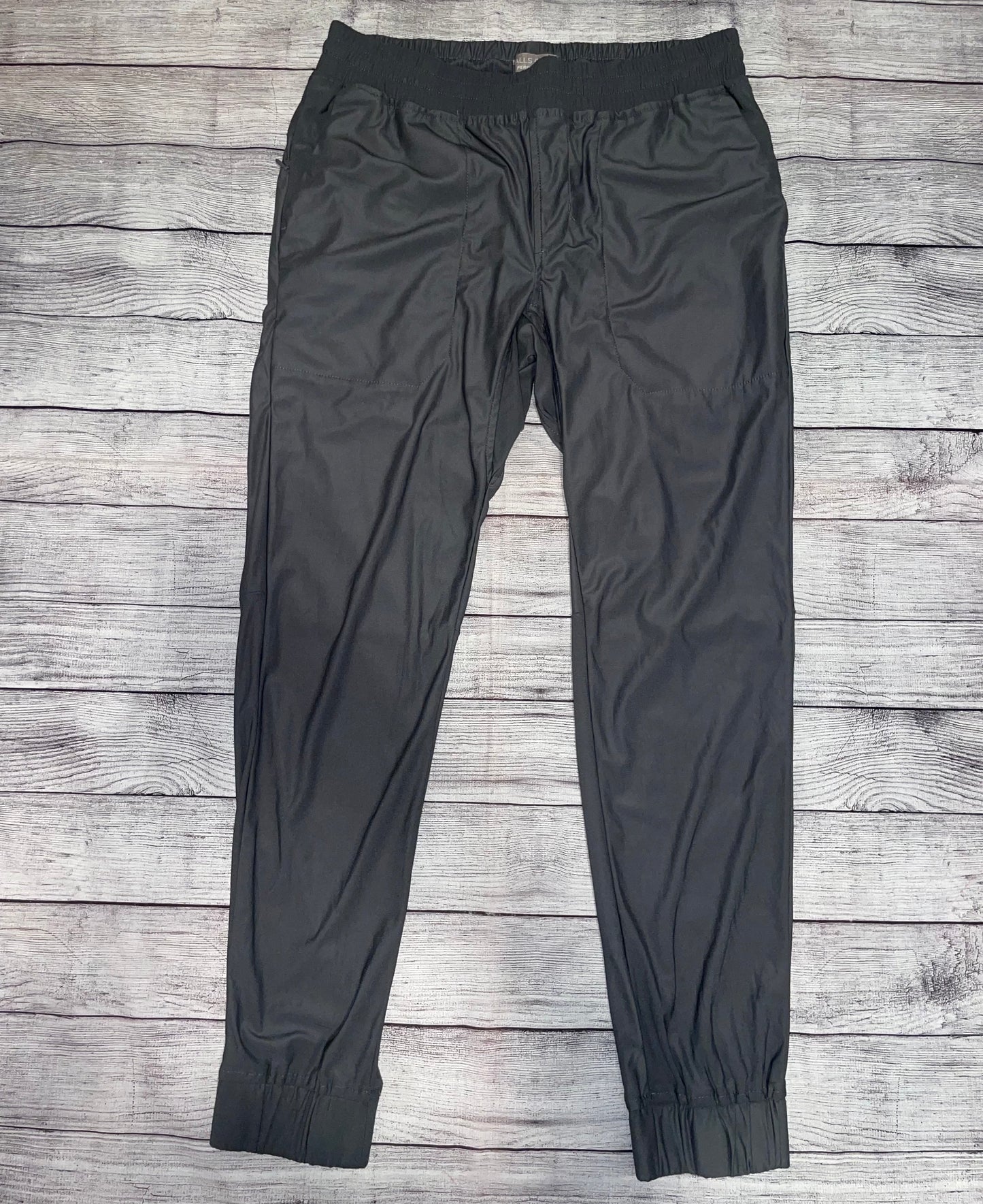 Seller #171 *REDUCED* Falls Creek Men’s Medium Pants