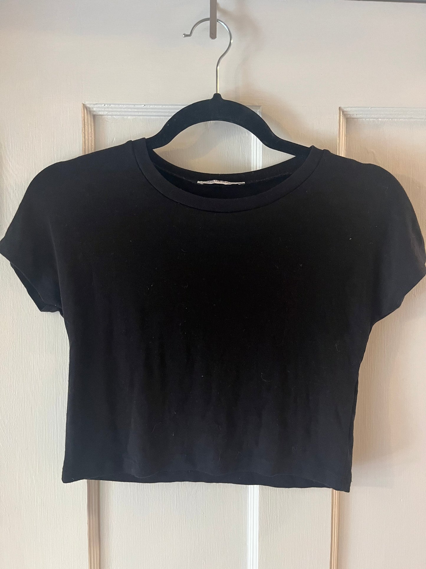 #109 Zara Trafaluc Black cropped top - size small