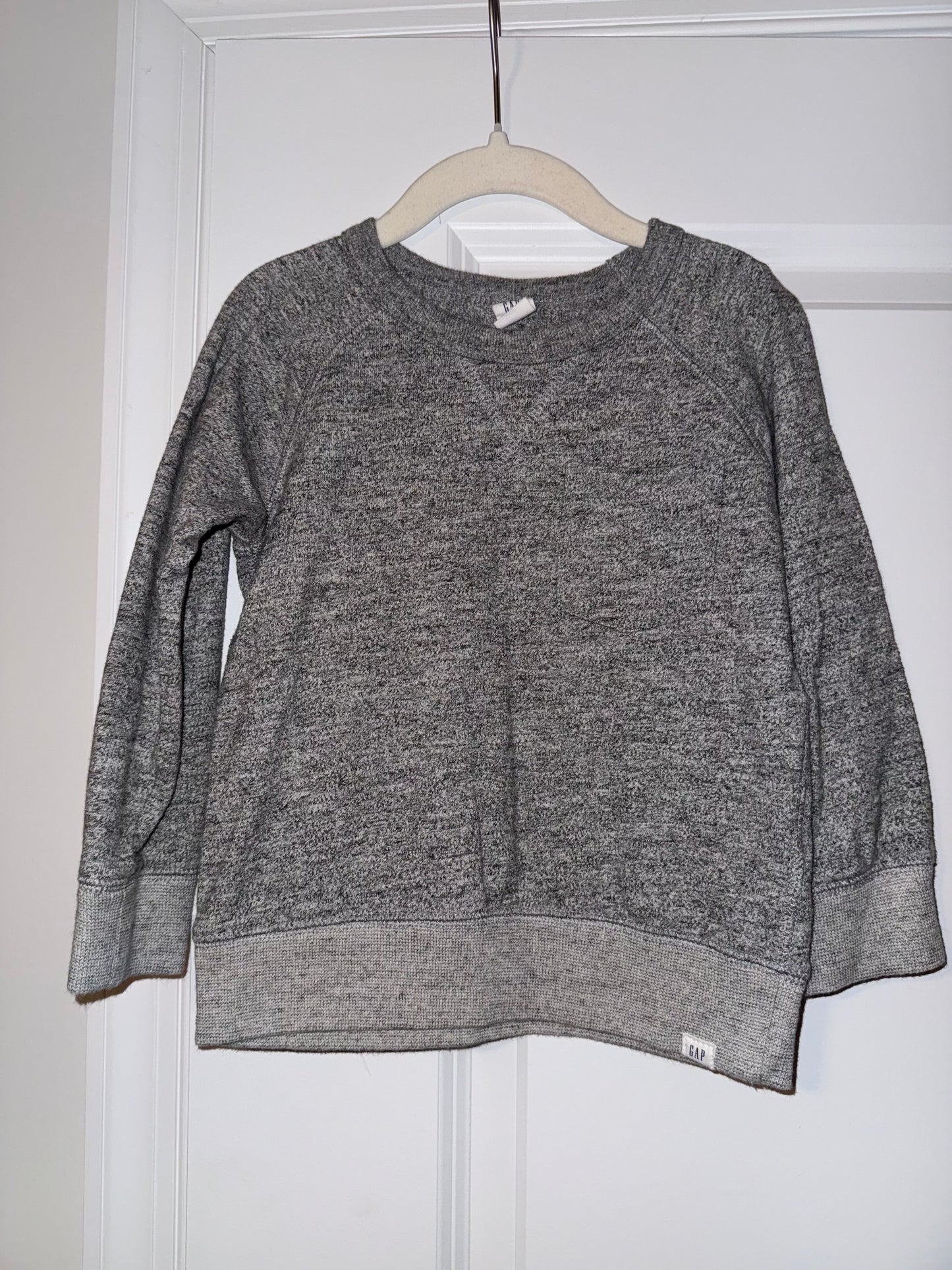 #106: 4T GAP Grey Sweatshirt *REDUCED*
