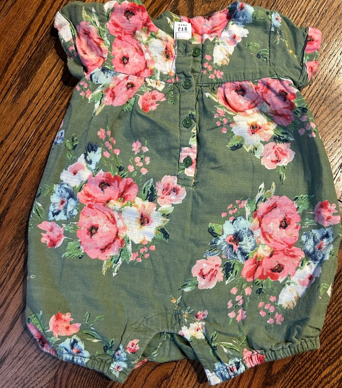 #34 girls 18-24 months Gap bubble romper