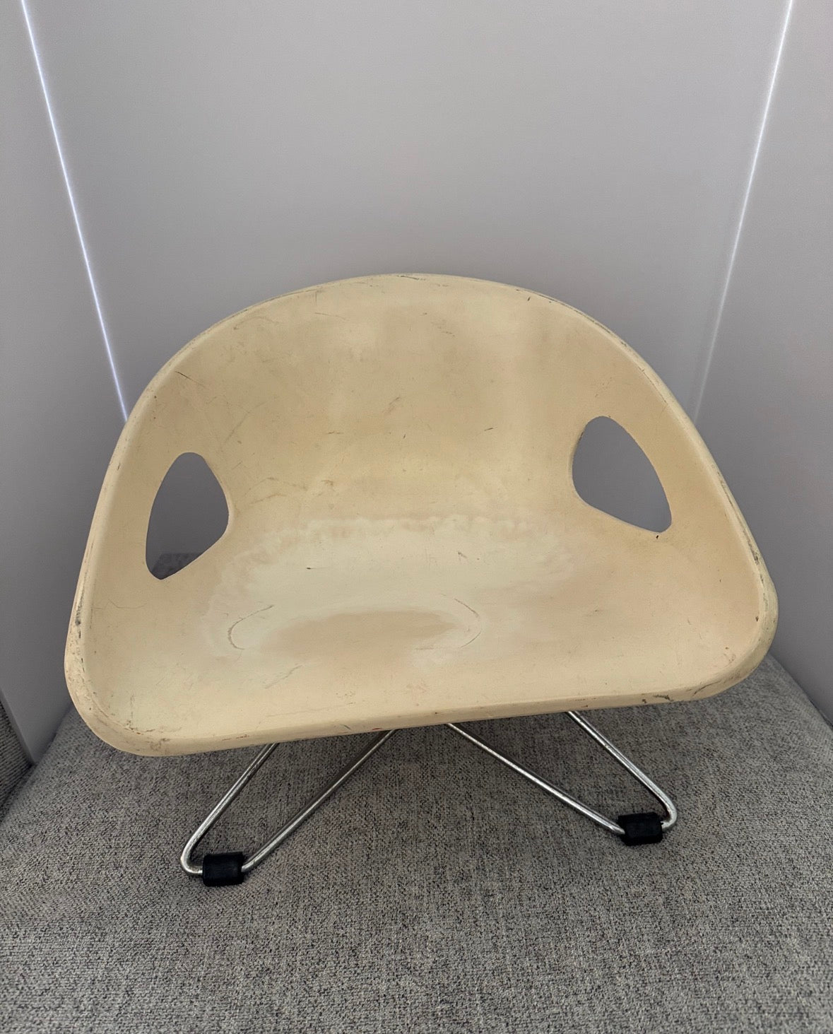 #92 mid century modern child’s chair