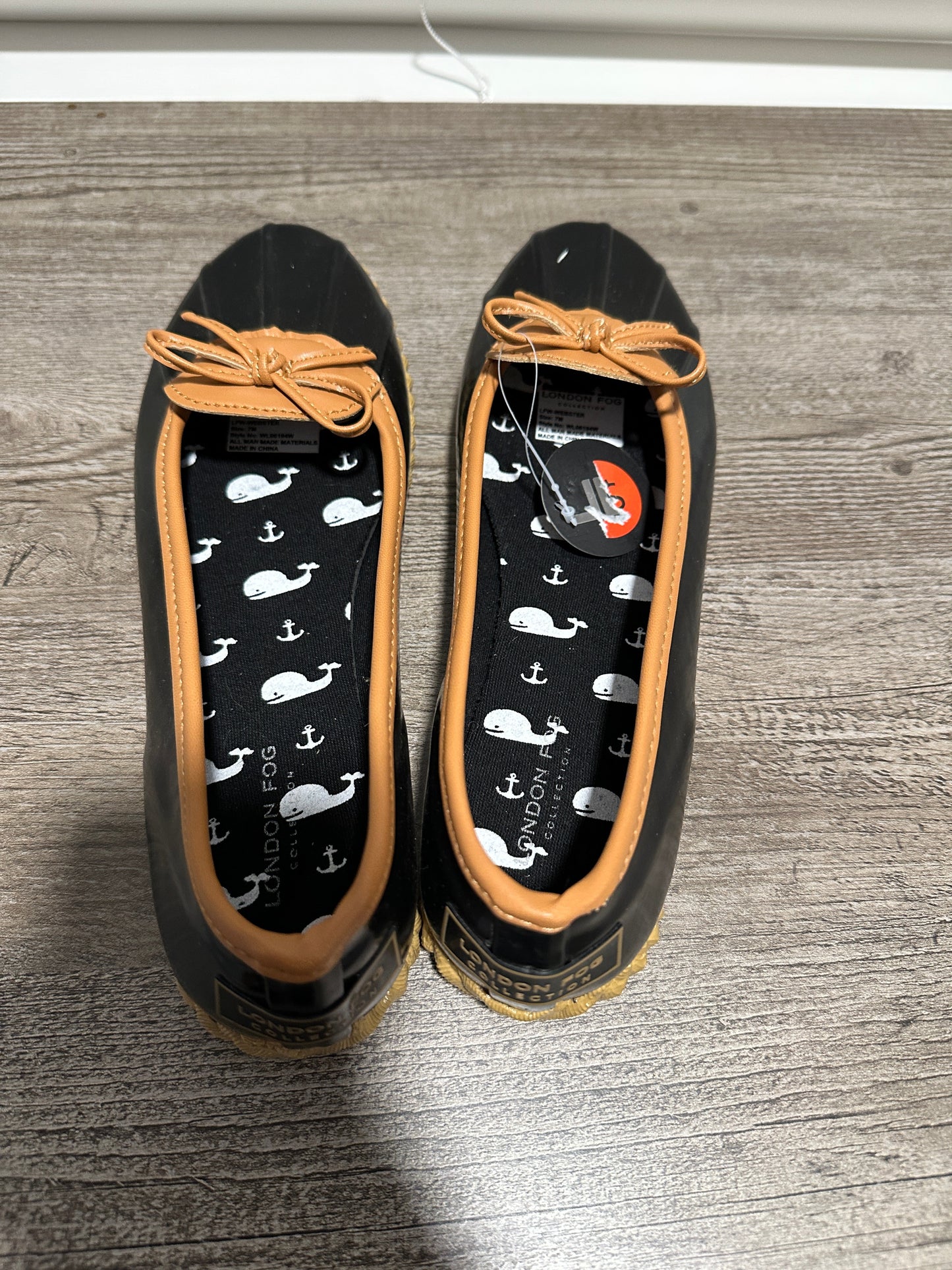 #214 Women's London Fog Rain Shoes- Size 7