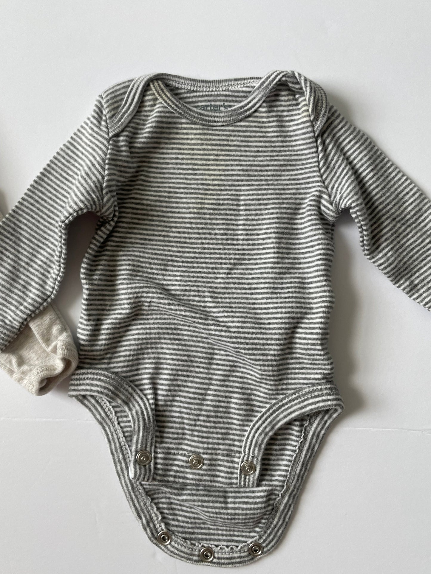 #3 Carters long sleeve onesies 2-piece Gender Neutral Size NB - PRICE REDUCED
