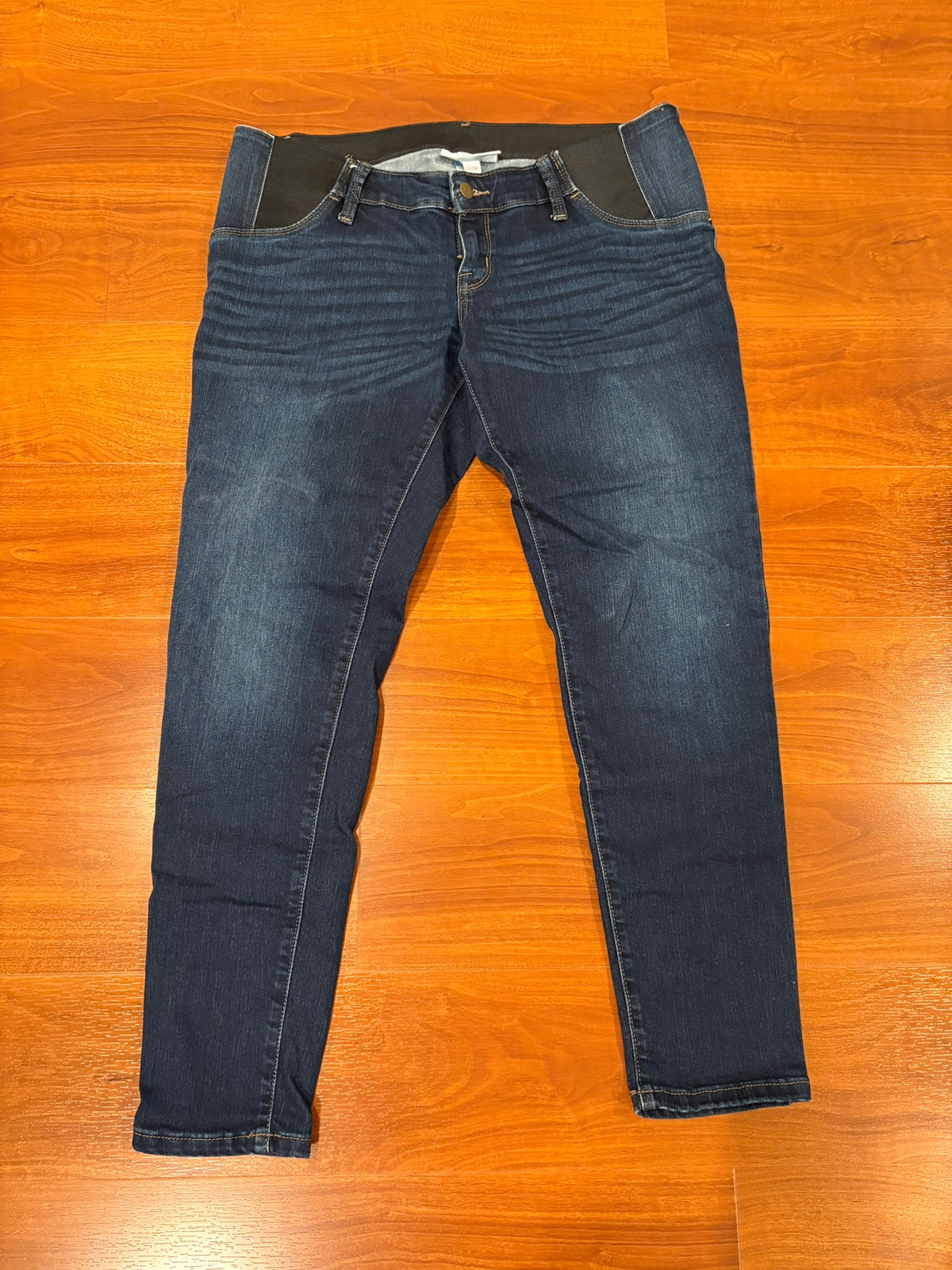 Women's Size M / 29R / 8 Isabelle Maternity Jeans