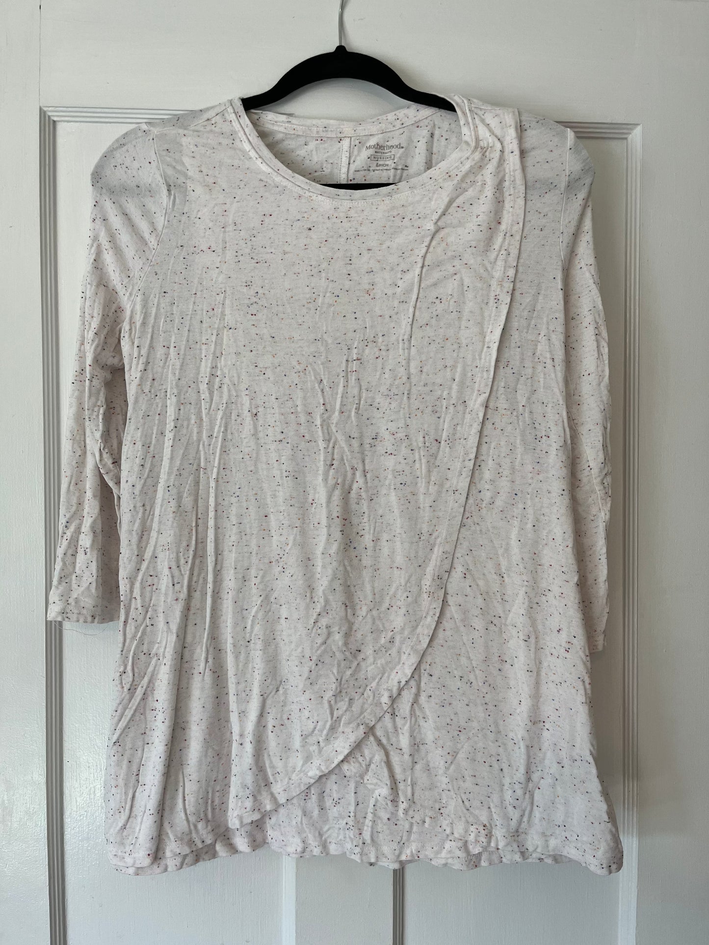 #109 Motherhood Maternity 2:1 Maternity/Nursing Shirt