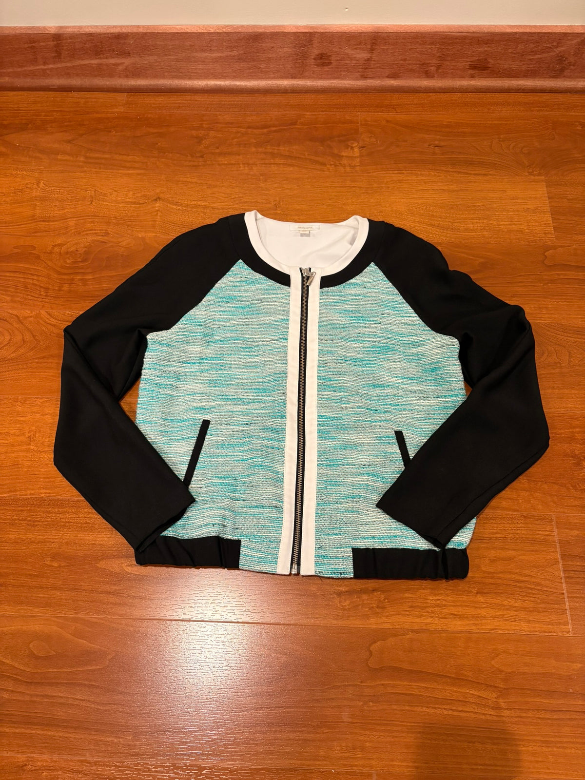 Women's Size M / Petite 8 Black and Green Jacket