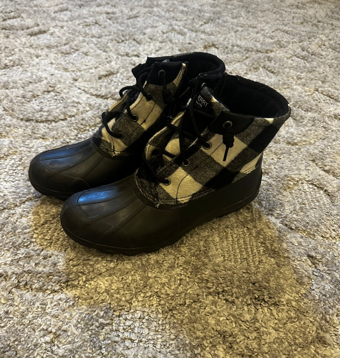 #16 - Sperry Quilted Duck Boots - Women's 9.5