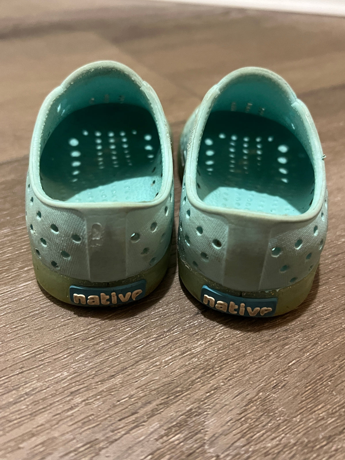#90 Girls natives, size 8