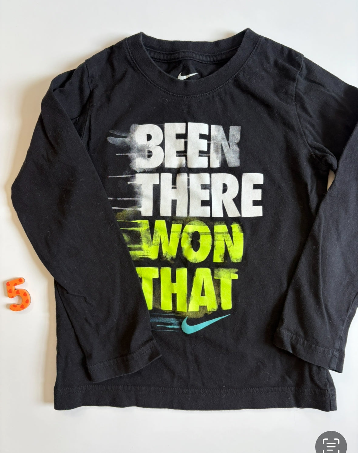 REDUCED #40 Nike Shirt Boys 5